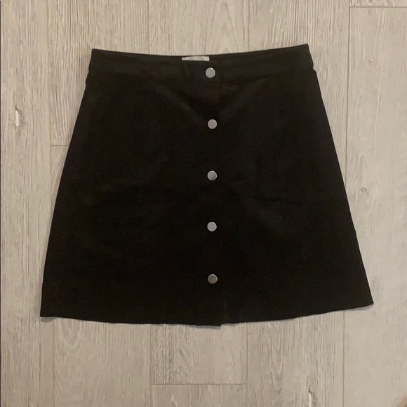 Aritiza Skirt - suede - Picture 2 of 4